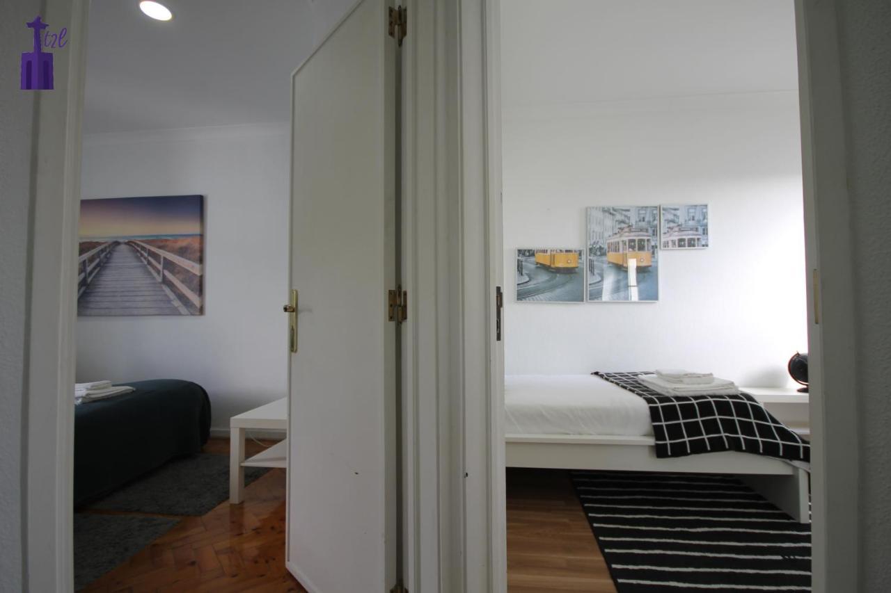 Lisbon South Apartment Esterno foto